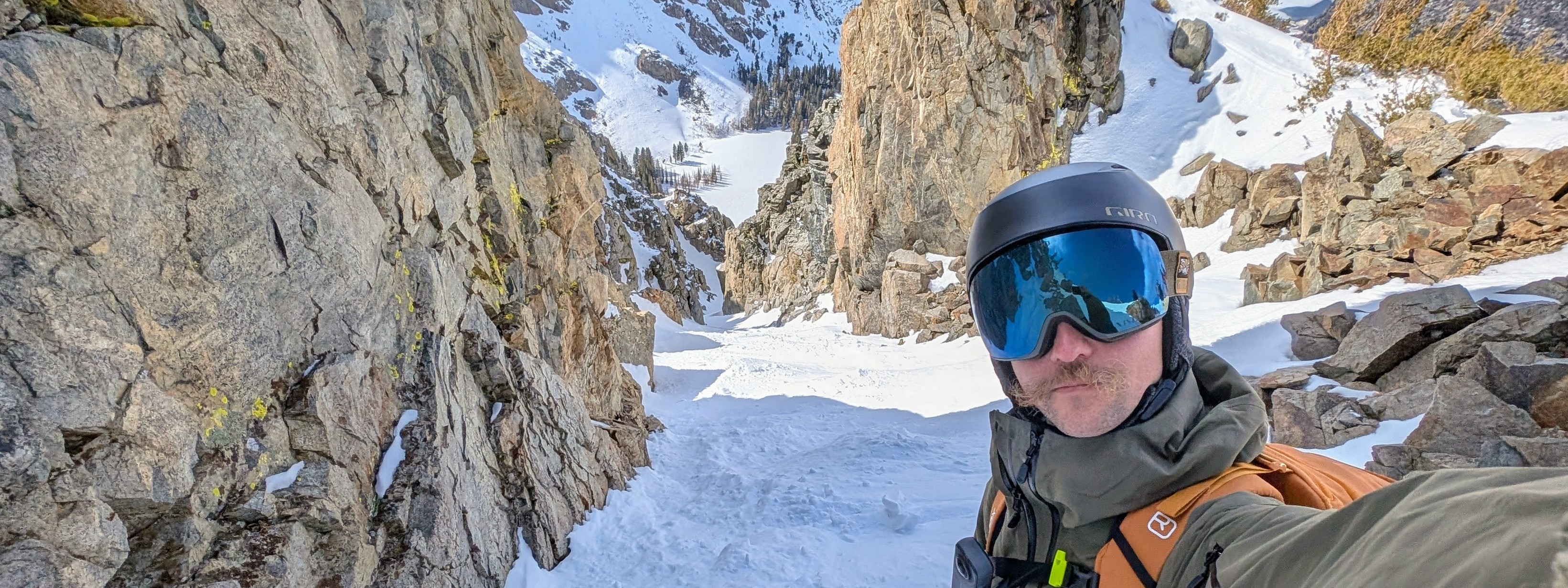 Couloir adventure photo
